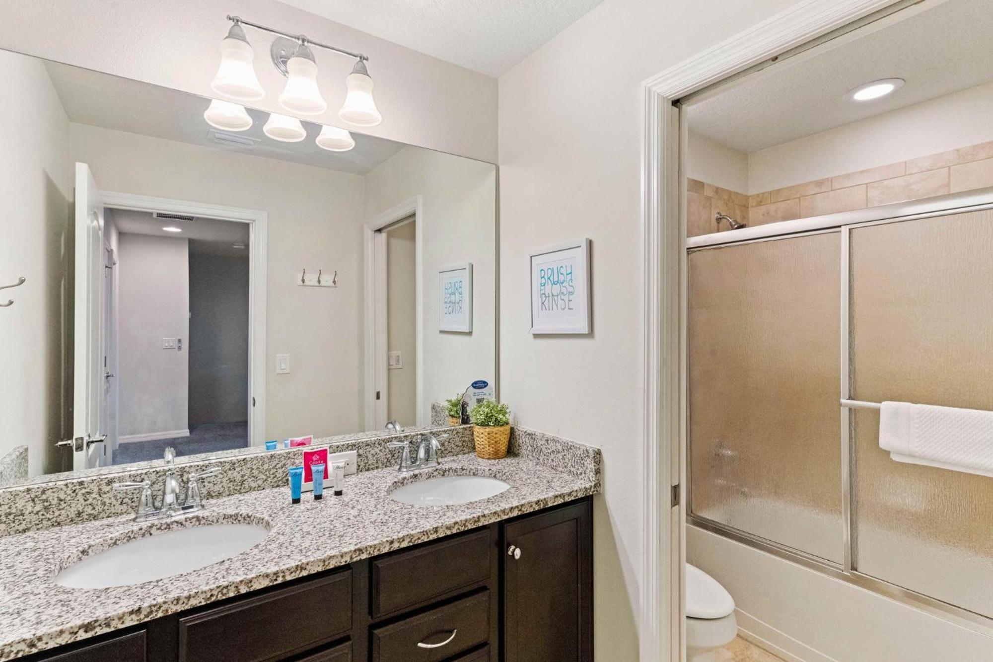 Townhome With Private Pool, Bbq & Free Waterpark Kissimmee Ngoại thất bức ảnh